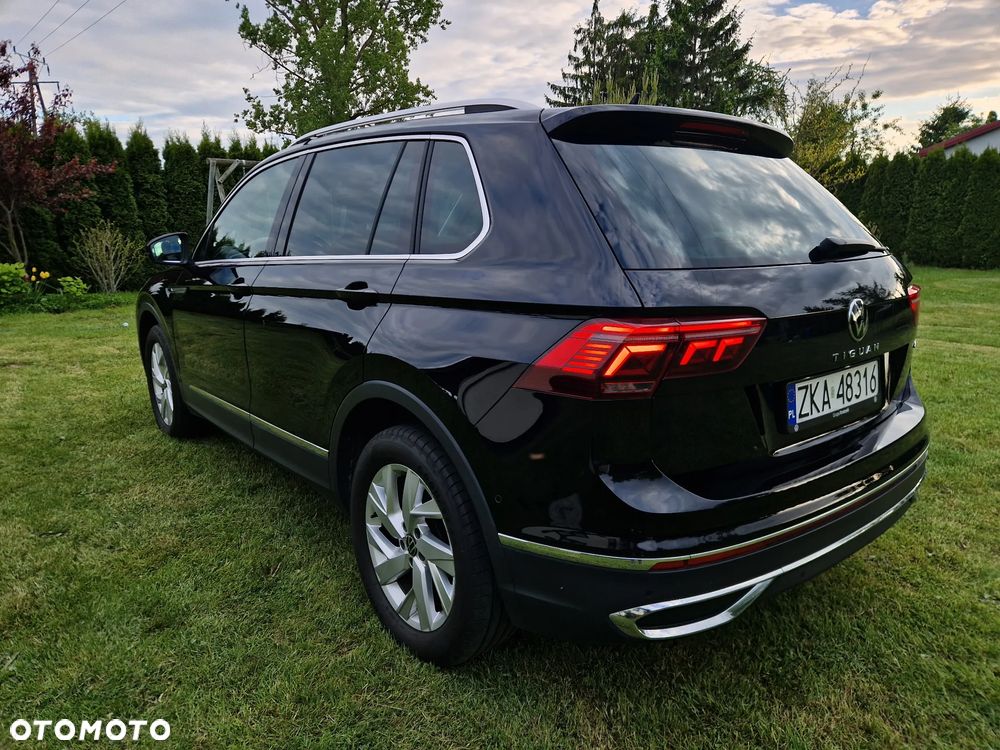 Volkswagen Tiguan 2.0 TDI SCR 4Mot Elegance DSG - 30