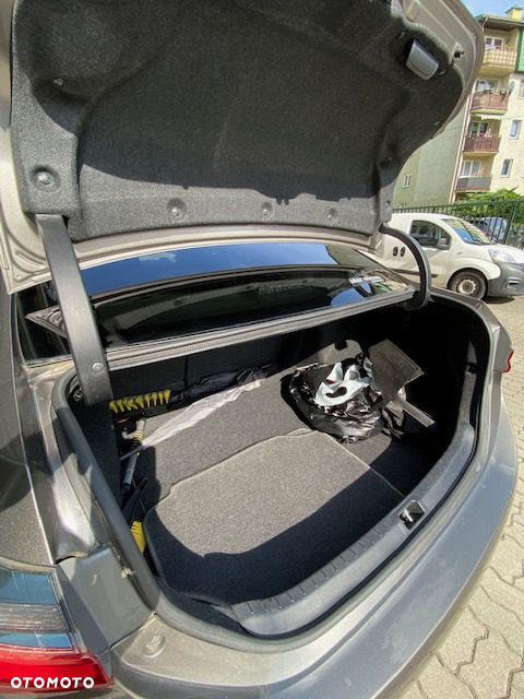 Toyota Corolla 1.6 Comfort - 6