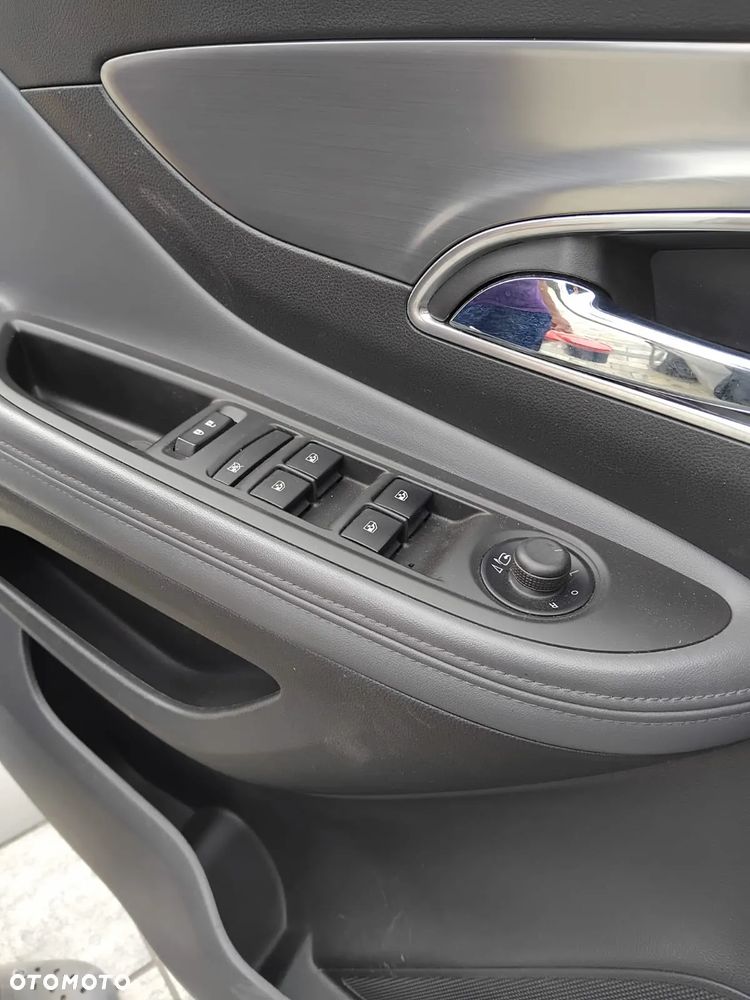 Opel Mokka 1.7 CDTI Enjoy S&S - 12