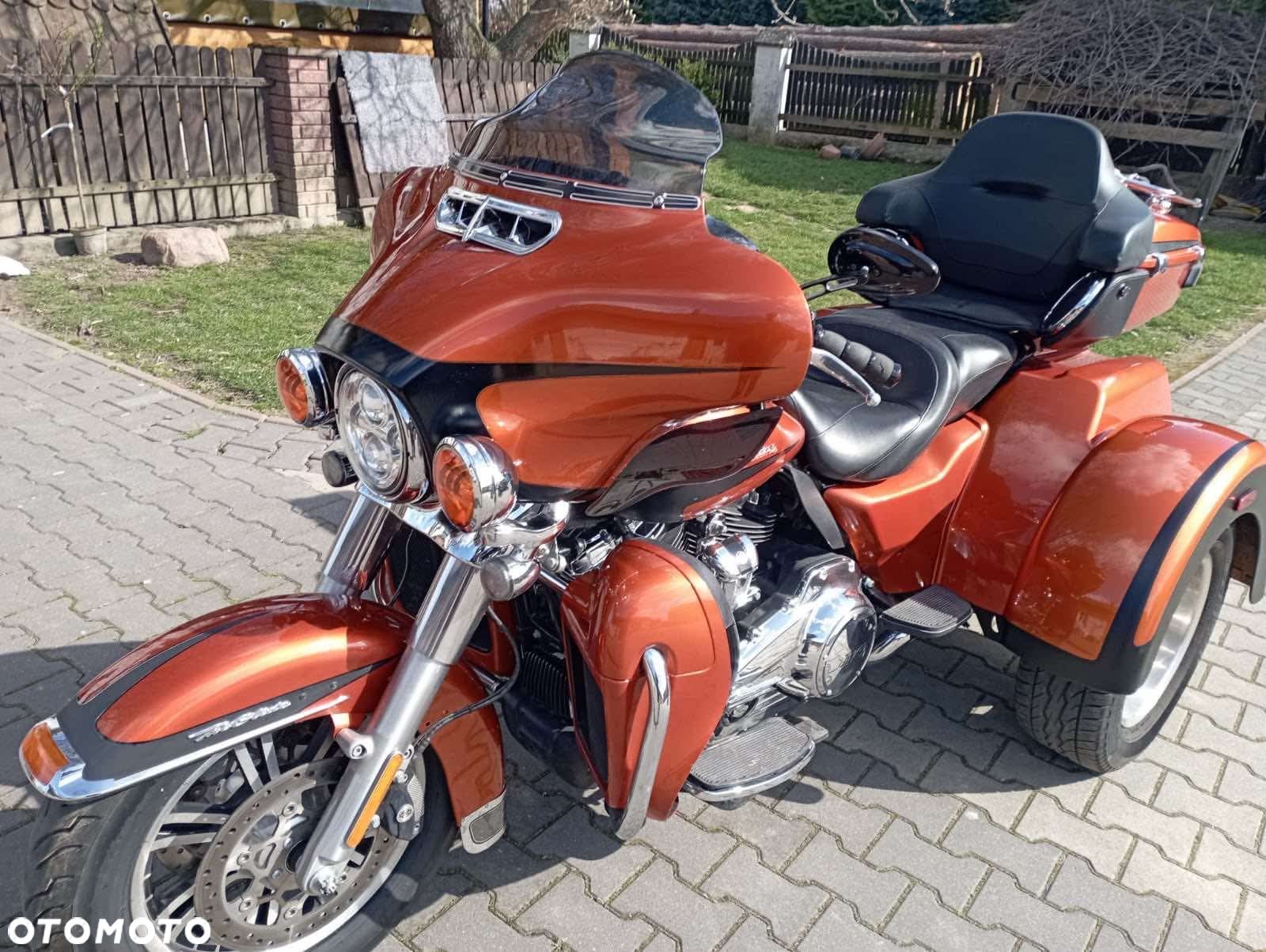 Harley-Davidson Tri Glide - 1