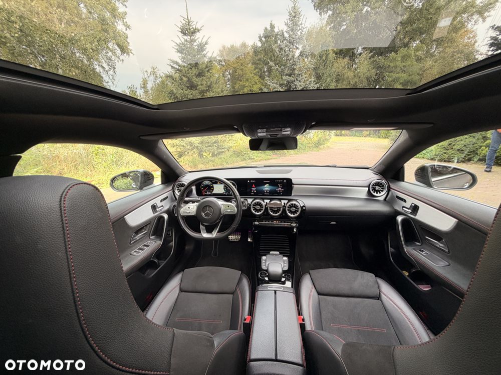 Mercedes-Benz CLA 200 AMG Line 7G-DCT - 10