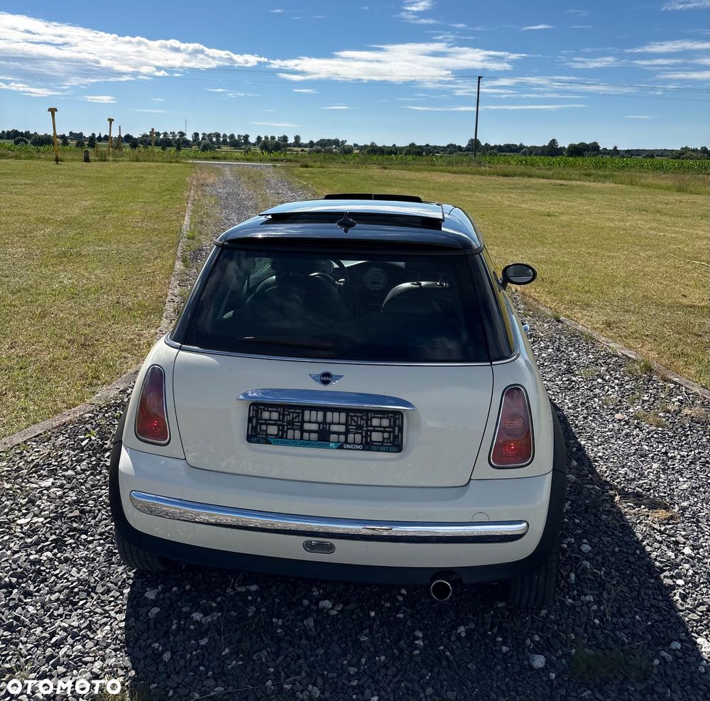 MINI Cooper Seven - 13