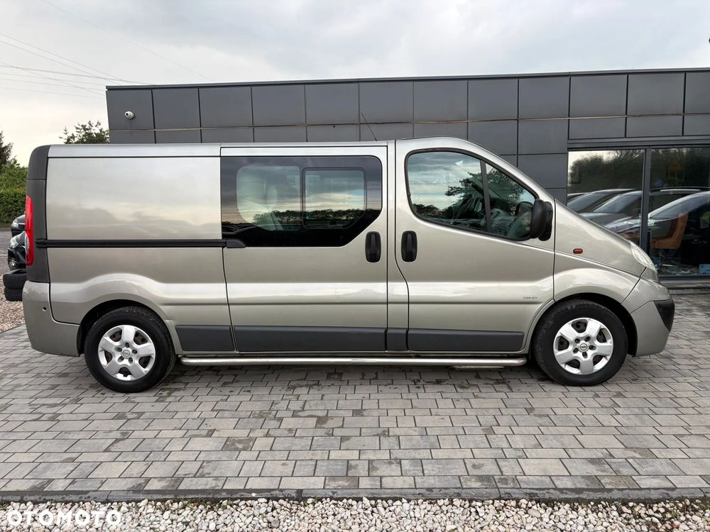 Opel Vivaro 2.5 dCi Brygadówka Long L2H1 Elektryczne Szyby Gwarancja - 6