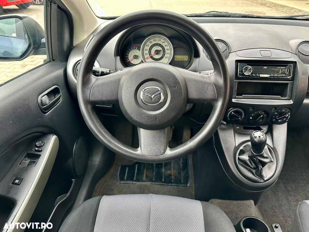 Mazda 2 1.3 Dynamic - 5