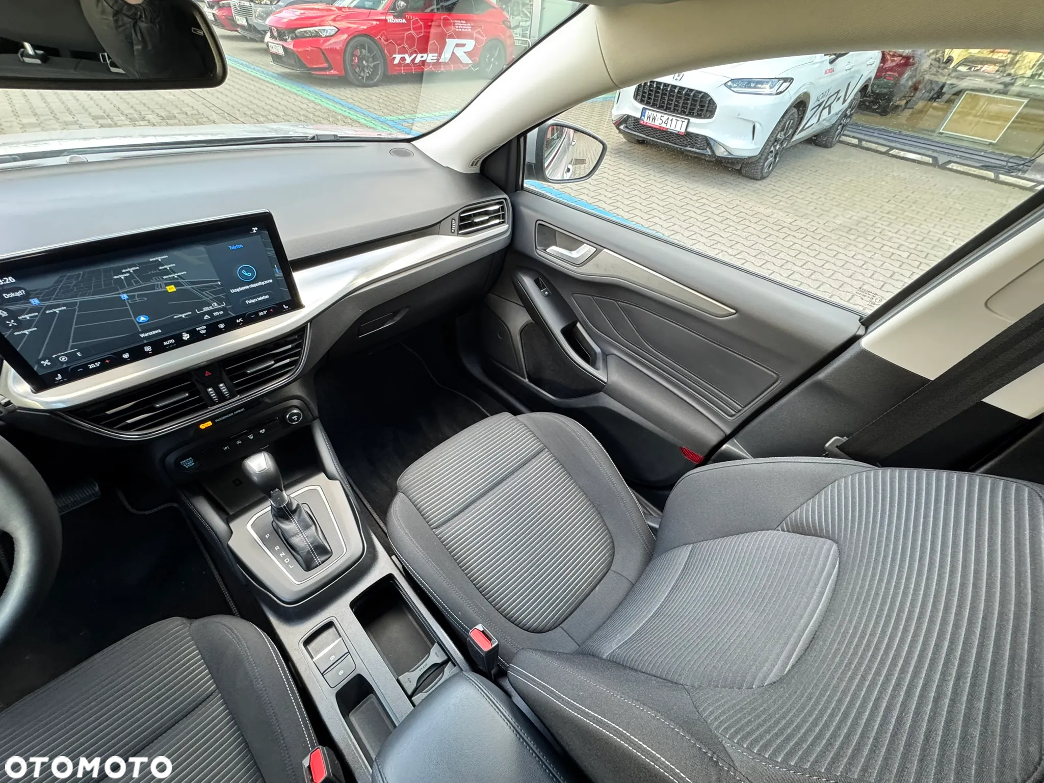 Ford Focus - 24