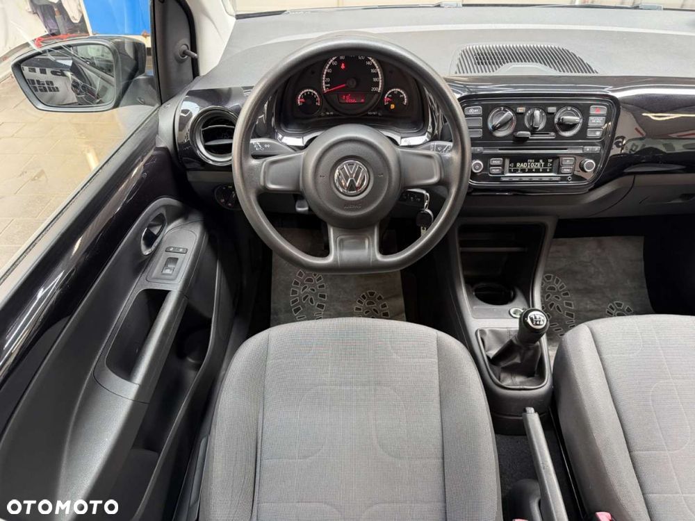 Volkswagen up! - 22