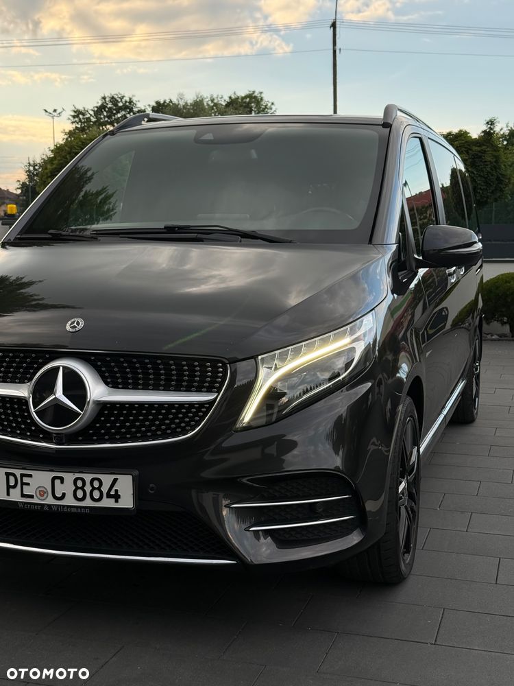 Mercedes-Benz Klasa V 250 d lang 4Matic 9G-TRONIC Avantgarde - 17