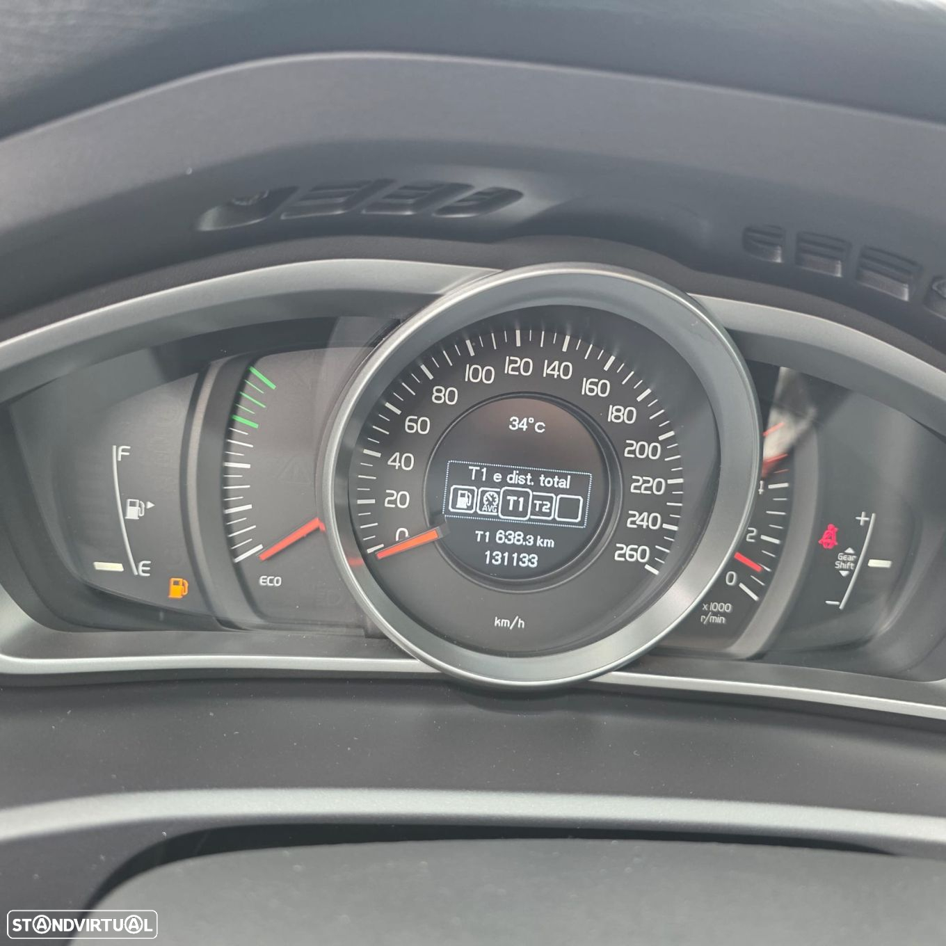 Volvo V40 Cross Country 2.0 D2 - 23