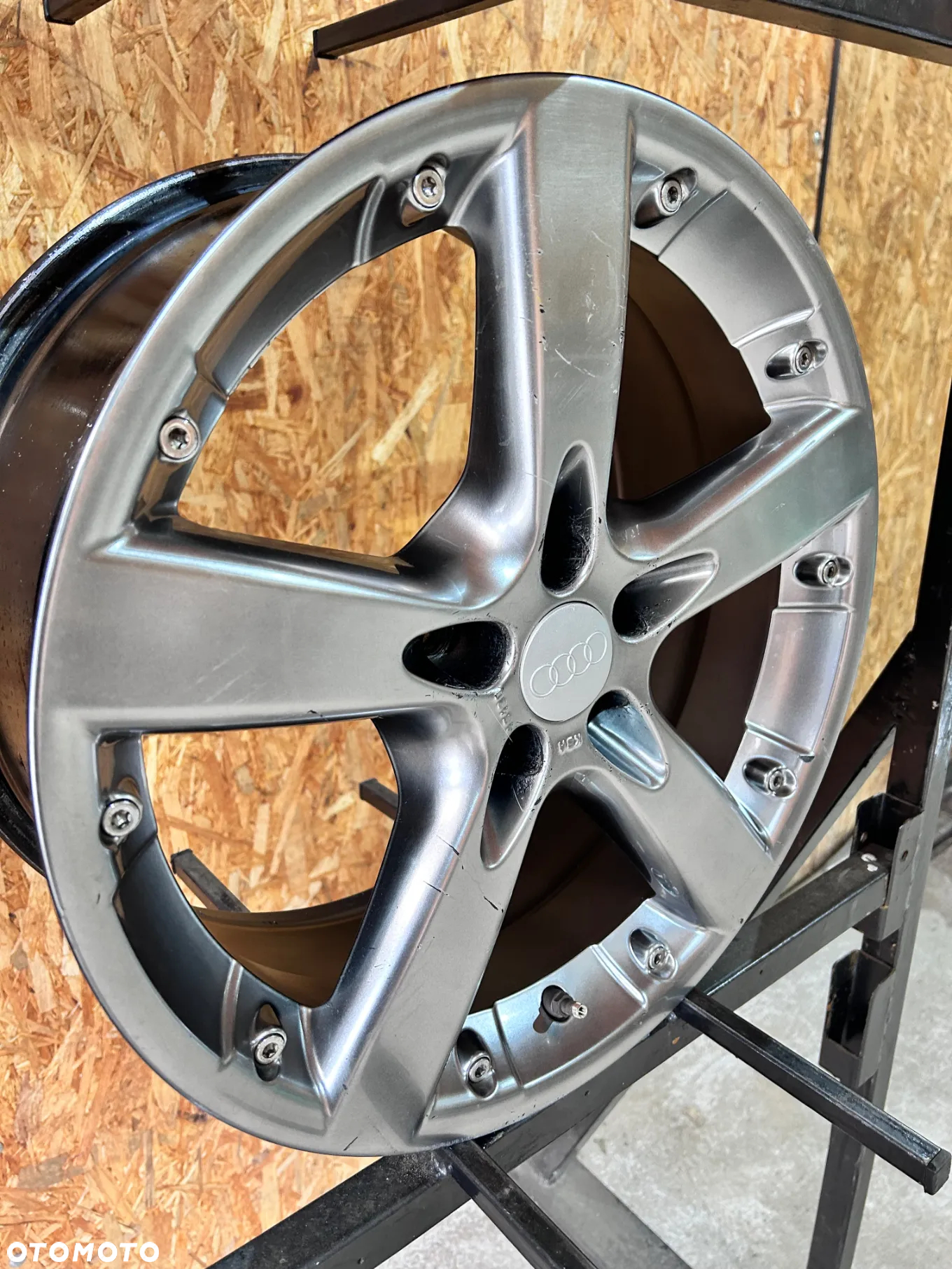 4 FELGI ALU. VW GOLF 4 , NEW BEETLE , BORA , SKODA OCTAVIA 1 , PT CRUISER , VW GOLF 3 GTi , AUDI A3 17'' 7,5J  ET35 - 12