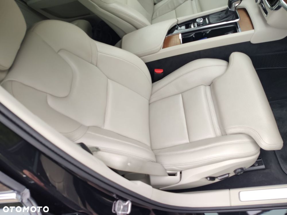 Volvo S90 D4 Inscription - 9