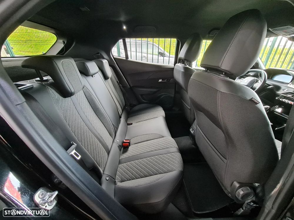 Peugeot 2008 1.2 PureTech Allure Pack - 16