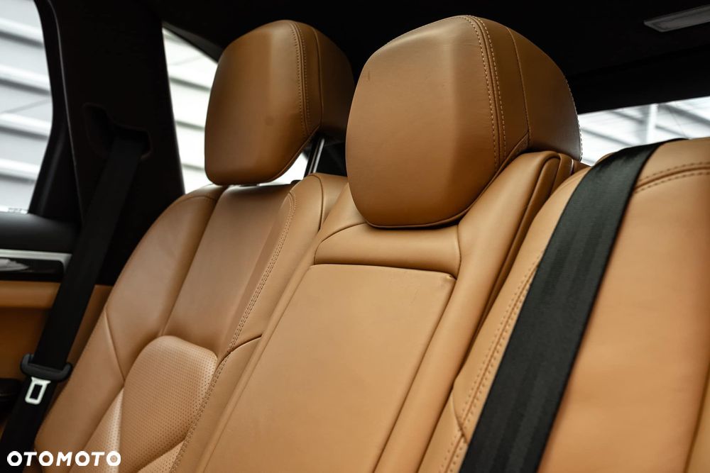 Porsche Cayenne Diesel - 19