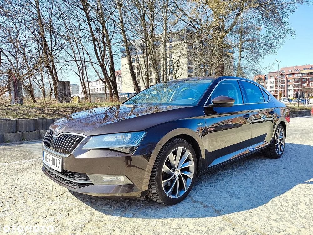Skoda Superb 2.0 TDI L&K DSG - 12