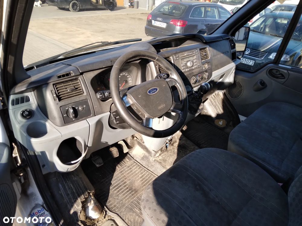 Ford Transit - 7