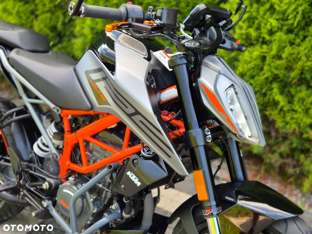 KTM Duke 125 - 13