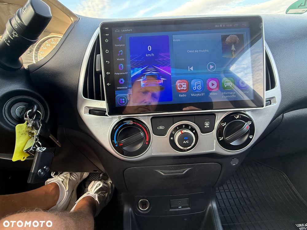 Hyundai i20 1.2 Fifa World Cup Edition - 29