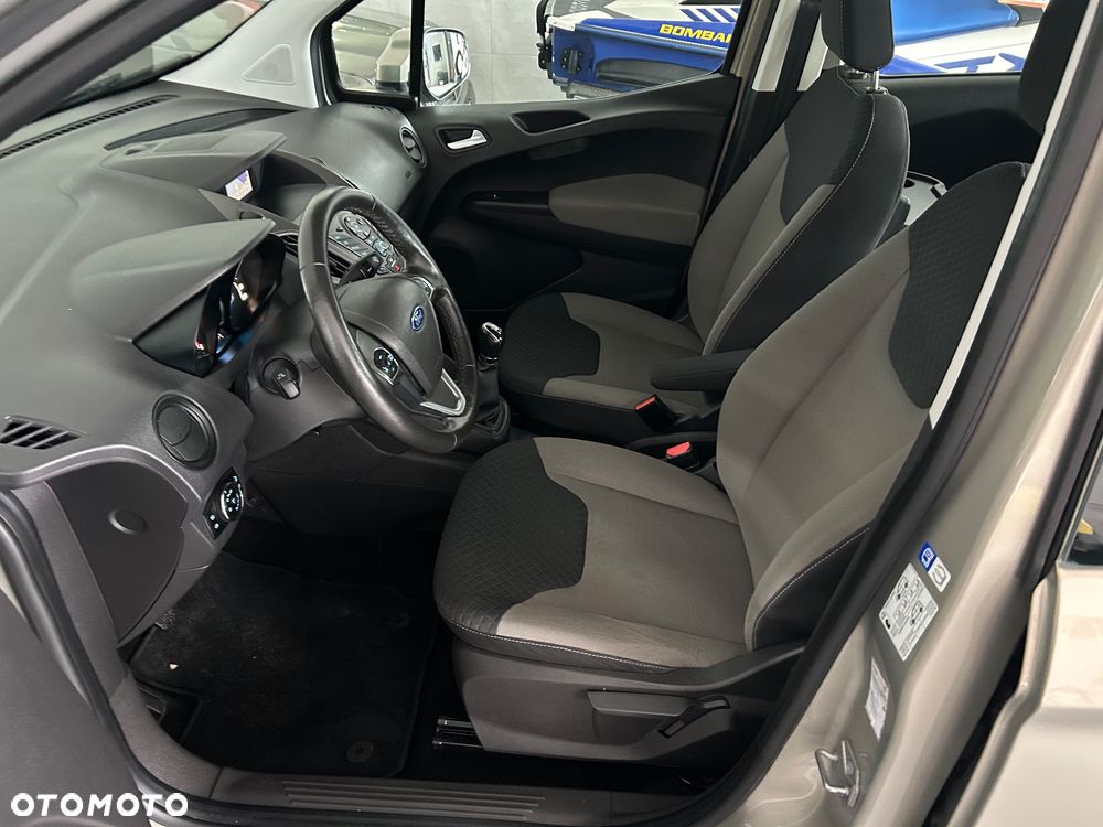 Ford Tourneo Courier 1.0 EcoBoost S&S Ambiente - 15