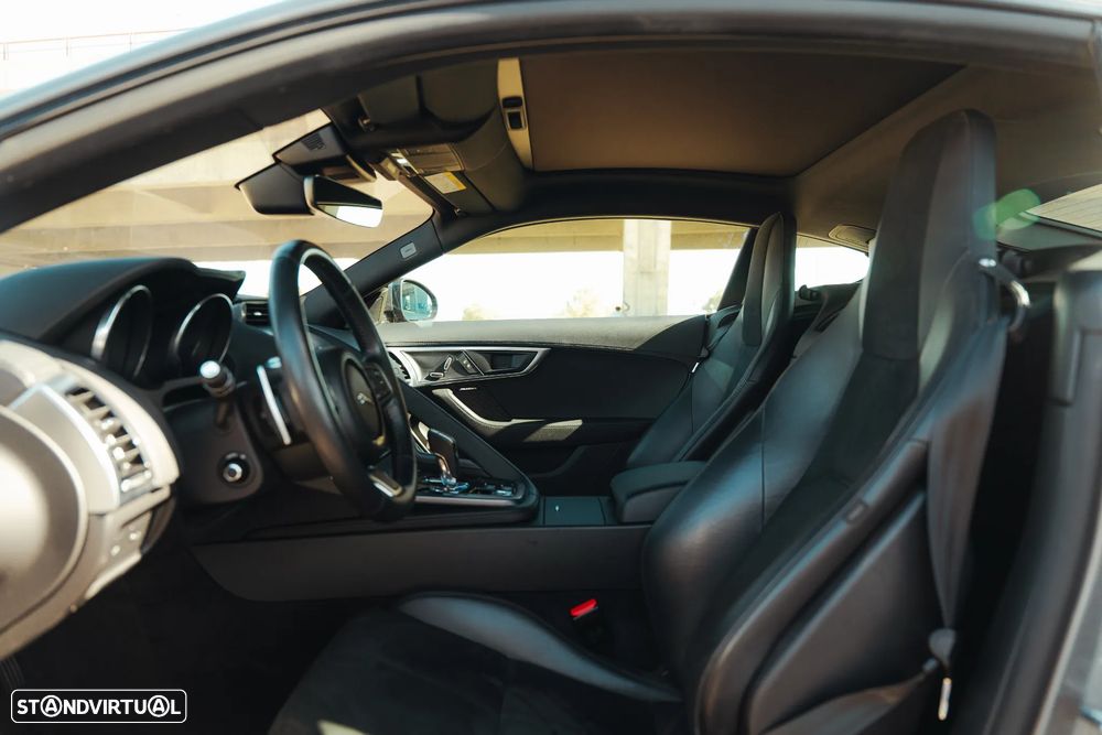 Jaguar F-Type 2.0 i4 - 17