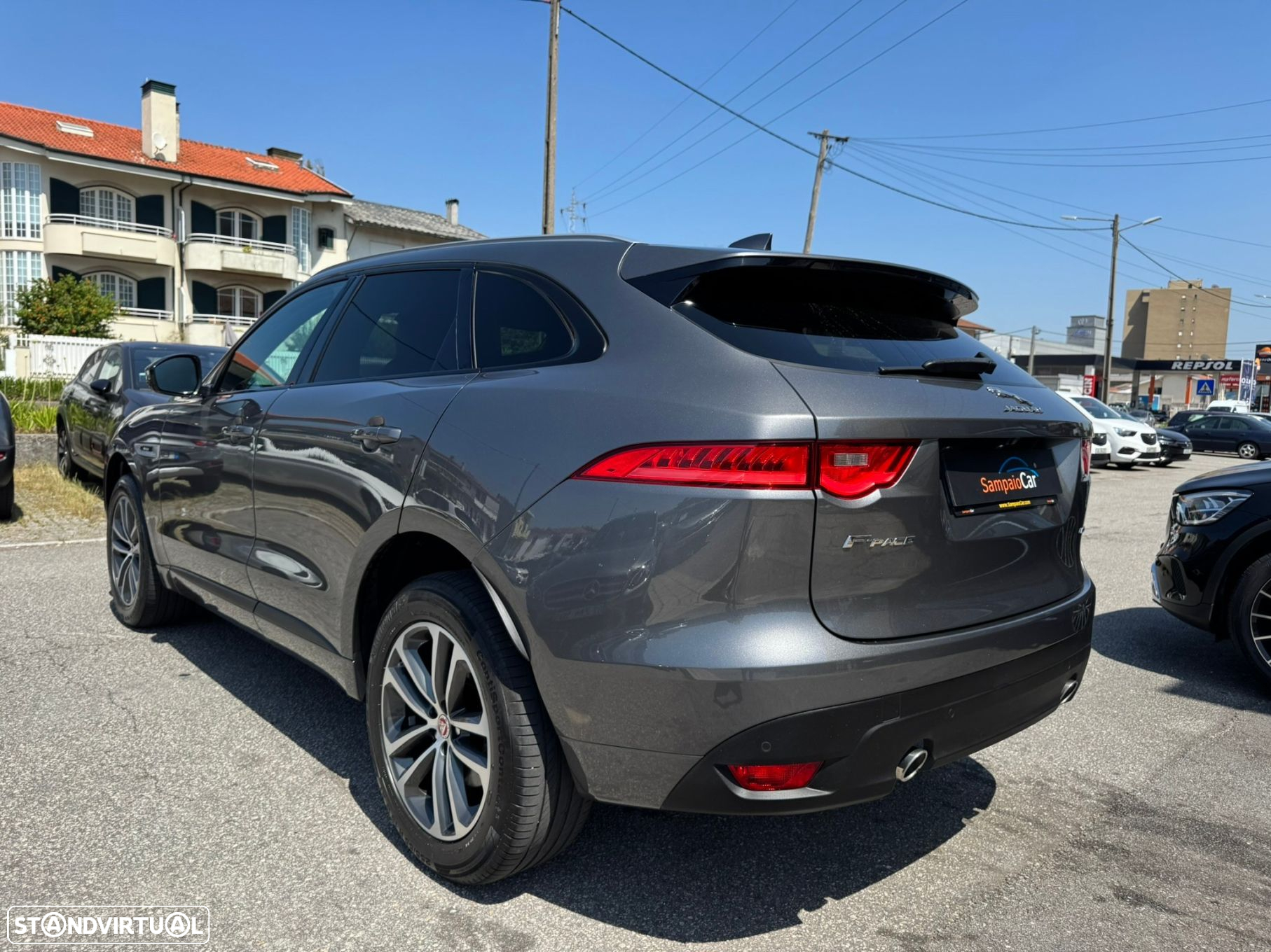 Jaguar F-Pace 2.0 i4D R-Sport AWD Aut. - 7