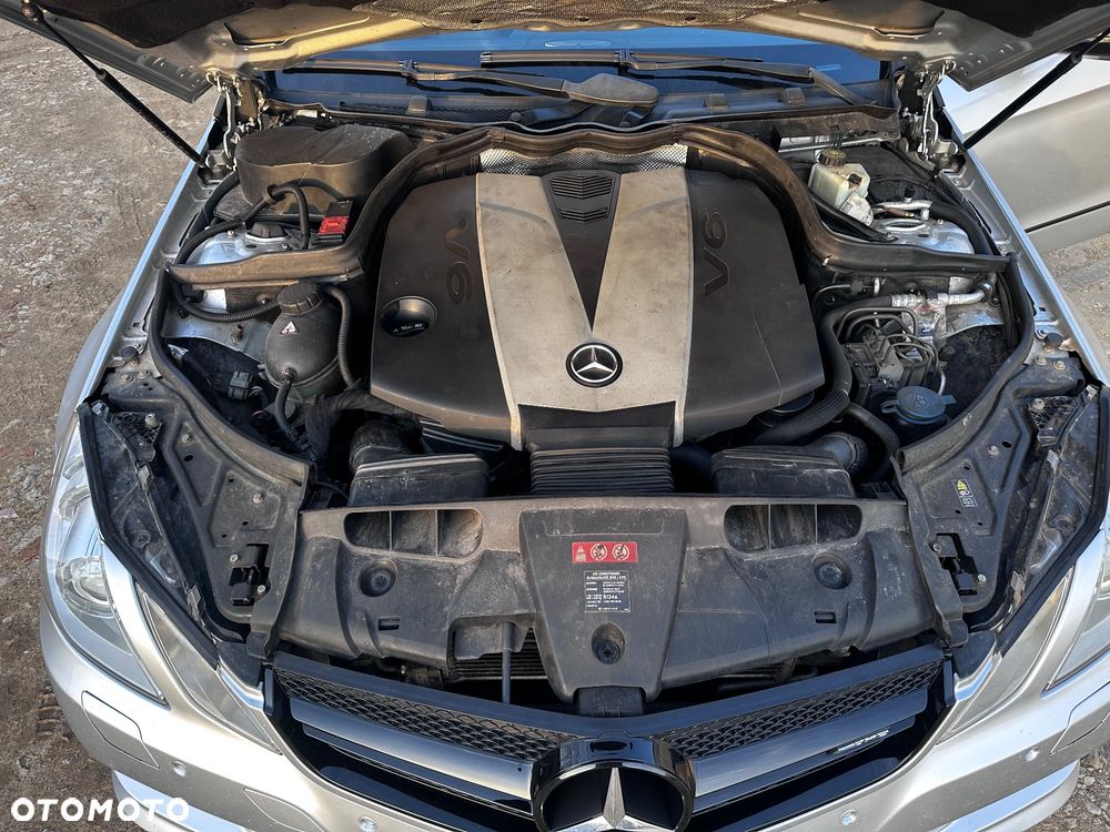 Mercedes-Benz Klasa E 350 CDI BlueEff - 11