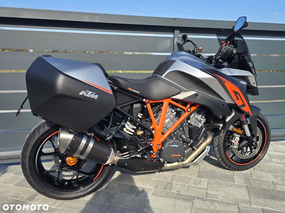 KTM Super Duke - 3