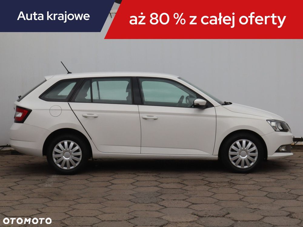 Skoda Fabia - 8