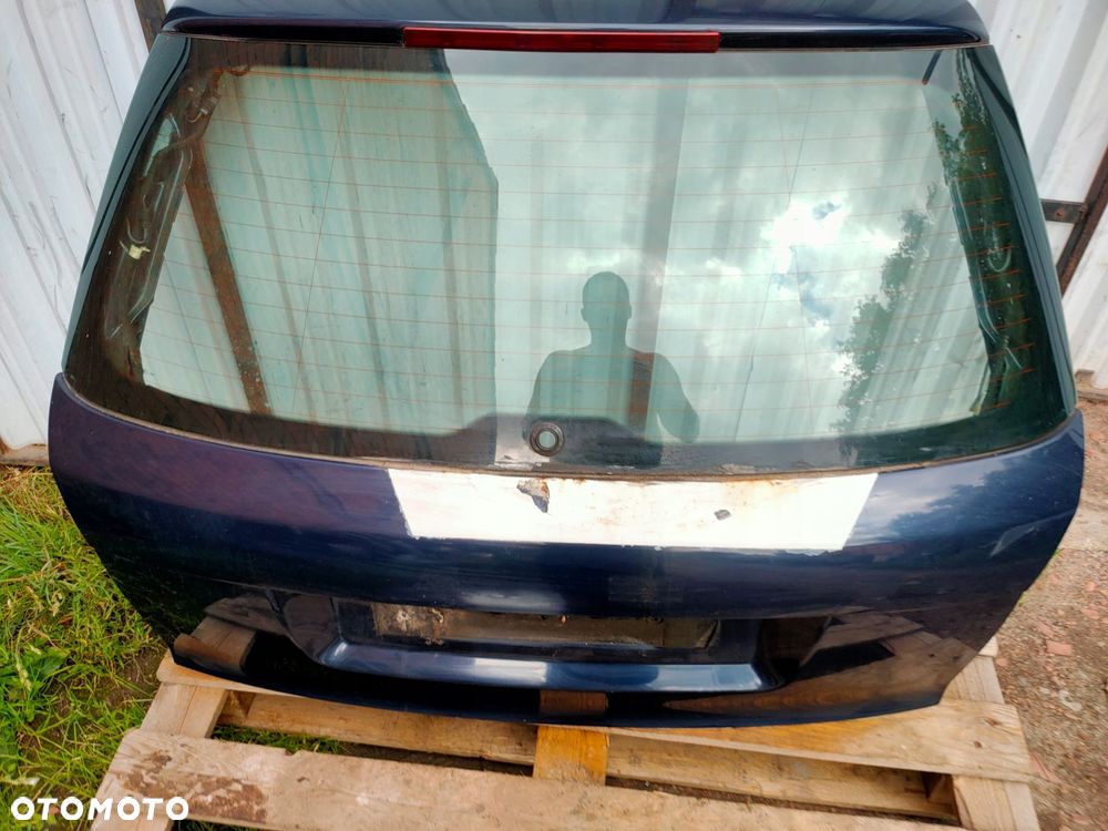 klapa bagażnika tył audi a4 b6 kombi szyba - 9