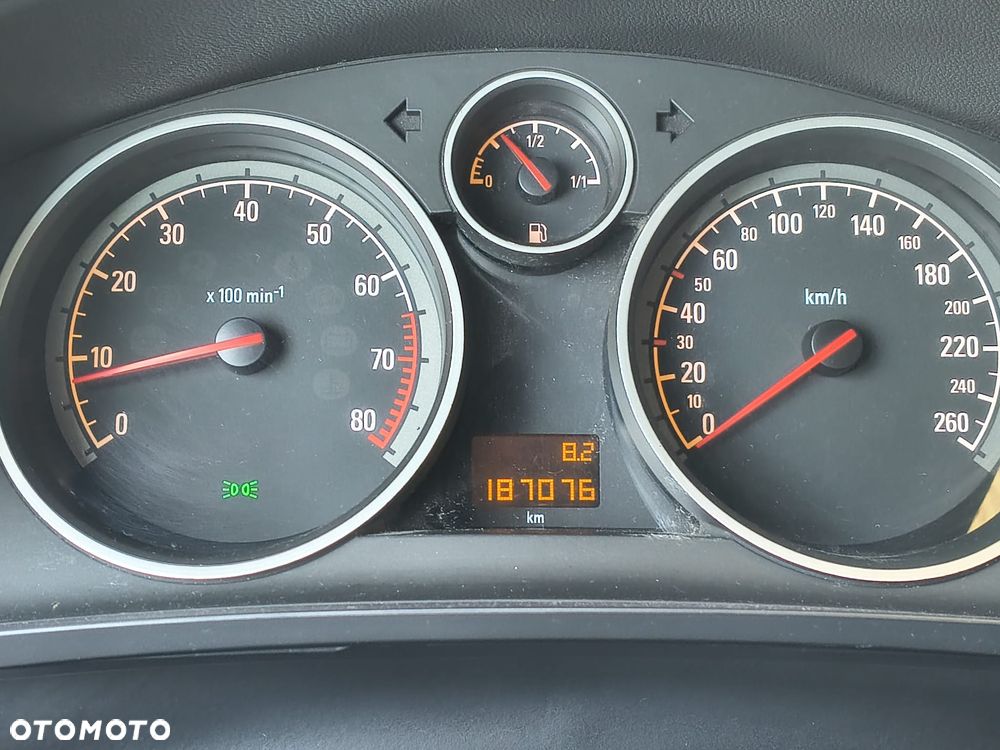 Opel Zafira - 28