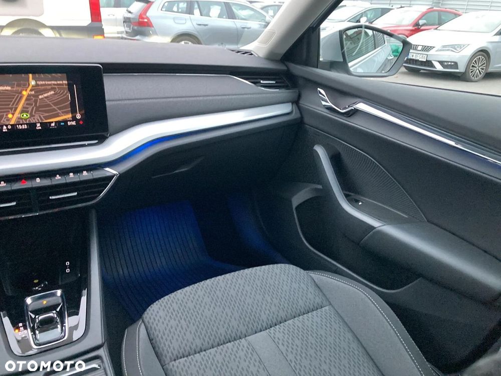Skoda Octavia 2.0 TDI SCR Style DSG - 17