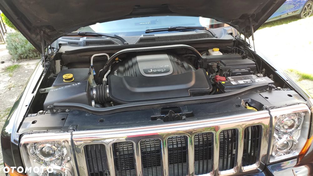 Jeep Commander 5.7 V8 HEMI Automatik Limited - 15