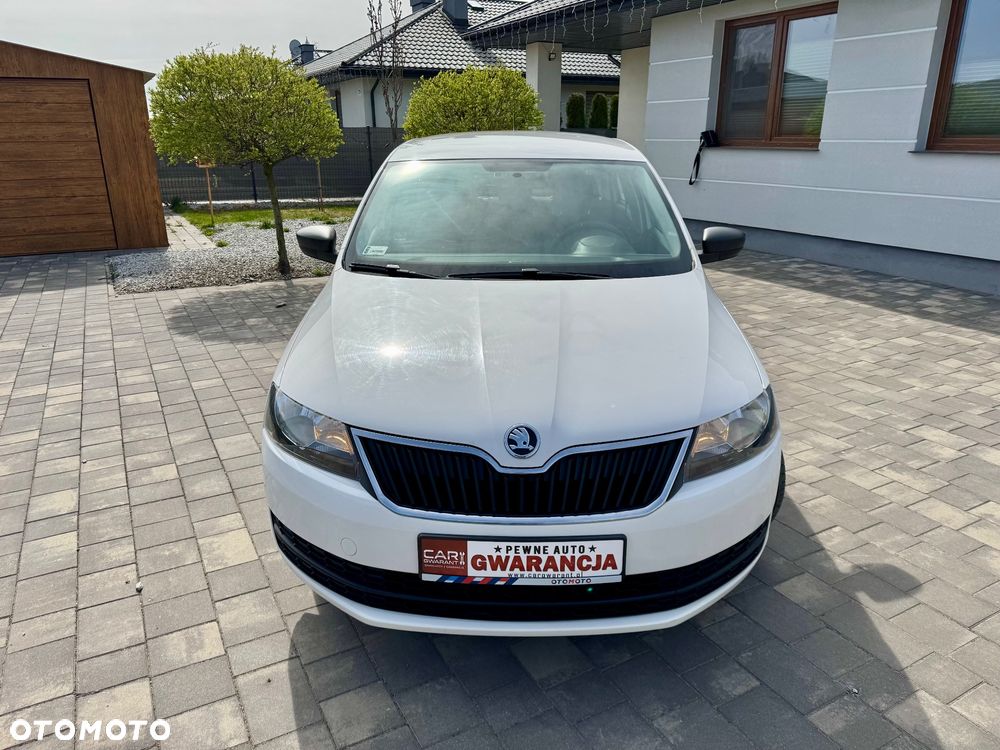 Skoda RAPID - 18