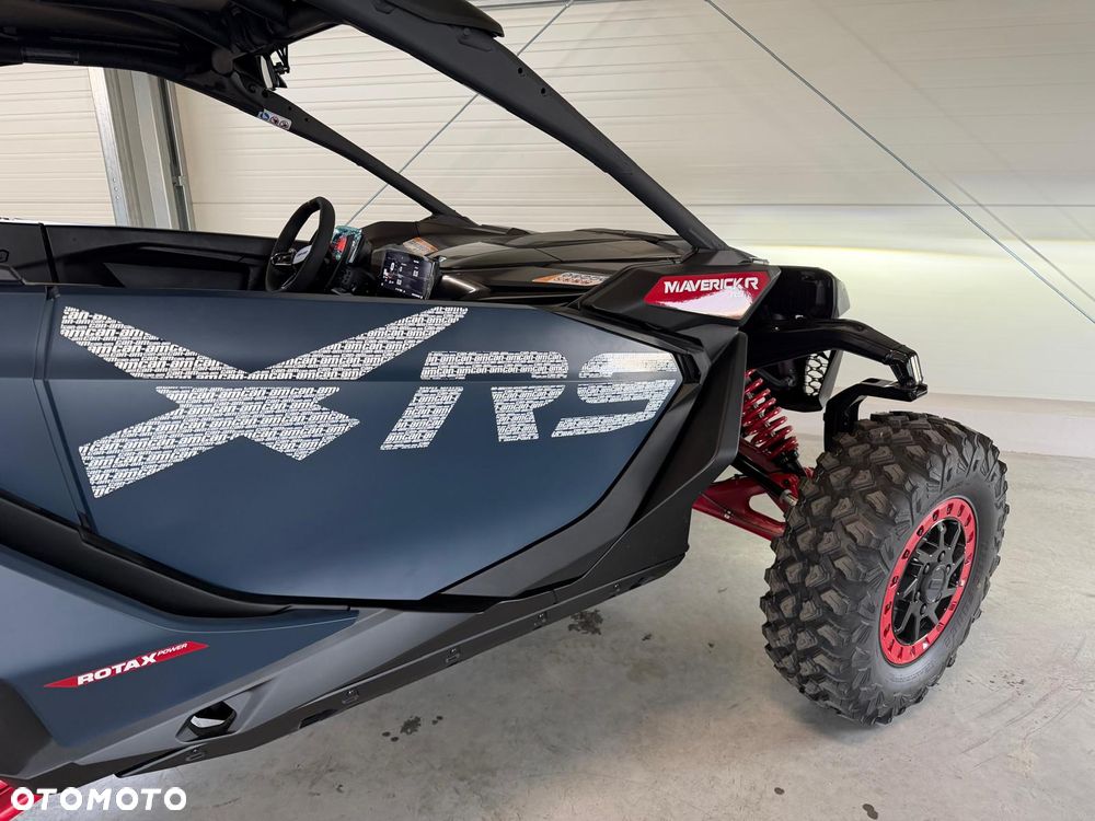Can-Am Maverick - 3