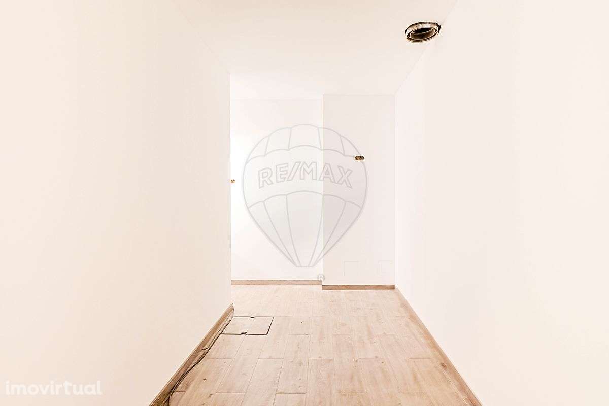 Loja  para arrendamento - Grande imagem: 4/8