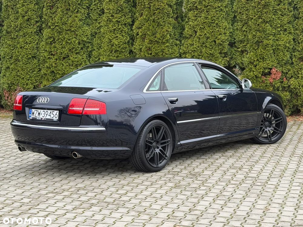 Audi A8 4.2 FSI L Quattro - 18