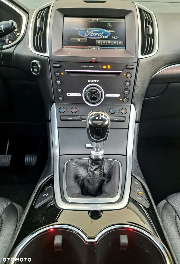 Ford Edge - 11