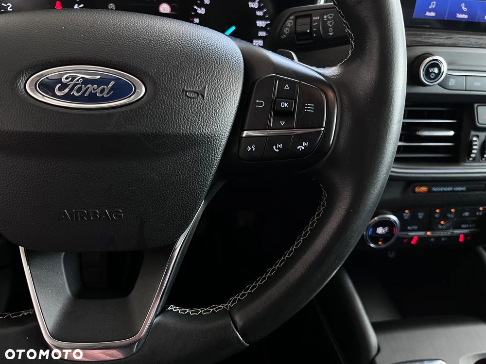 Ford Focus 1.5 EcoBoost Vignale - 13