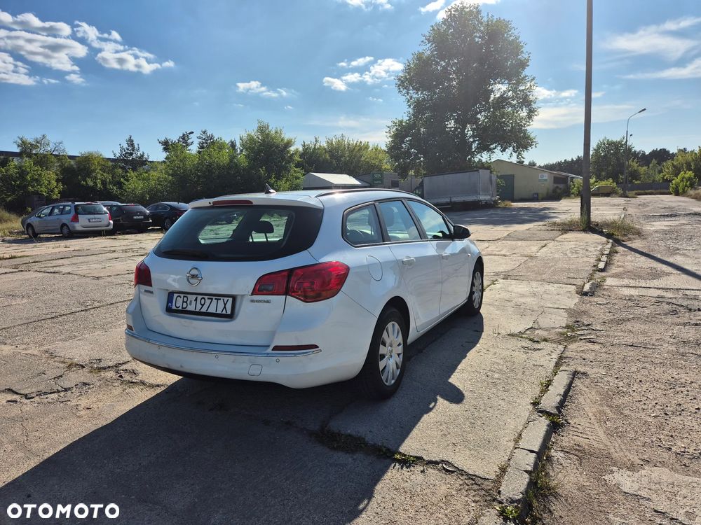 Opel Astra 1.6 D (CDTI) Edition - 4