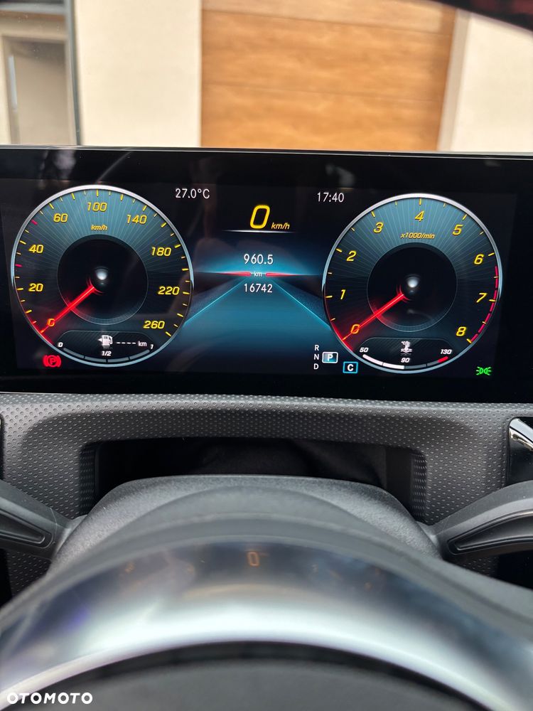 Mercedes-Benz CLA 250 AMG Line 7G-DCT - 17