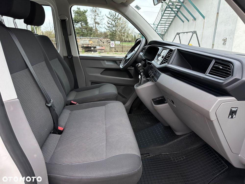 Volkswagen Transporter - 18