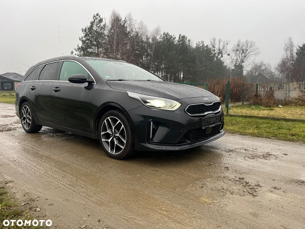 Kia Ceed 1.4 T-GDI DCT OPF GT Line - 9