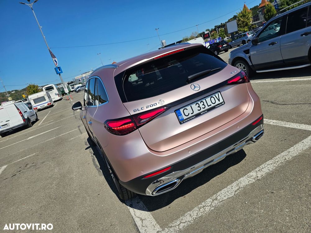 Mercedes-Benz GLC - 9