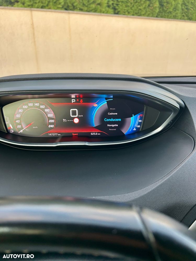 Peugeot 3008 1.5 BlueHDI 130 EAT8 Allure Pack - 30