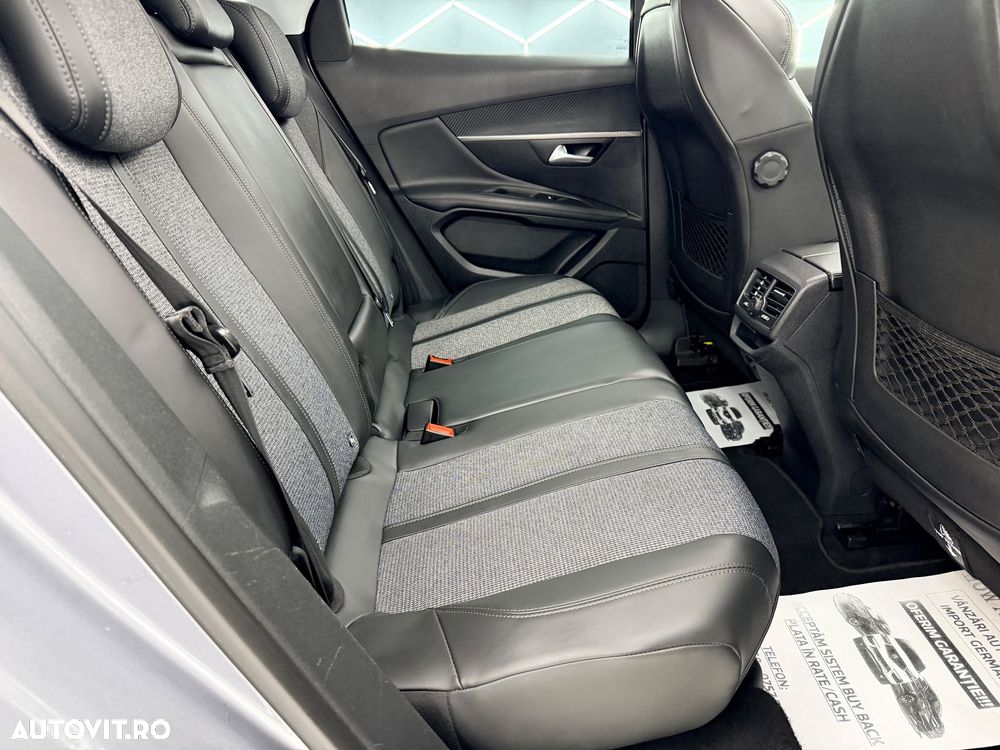 Peugeot 3008 1.2 PureTech Turbo S&S EAT6 Allure - 7