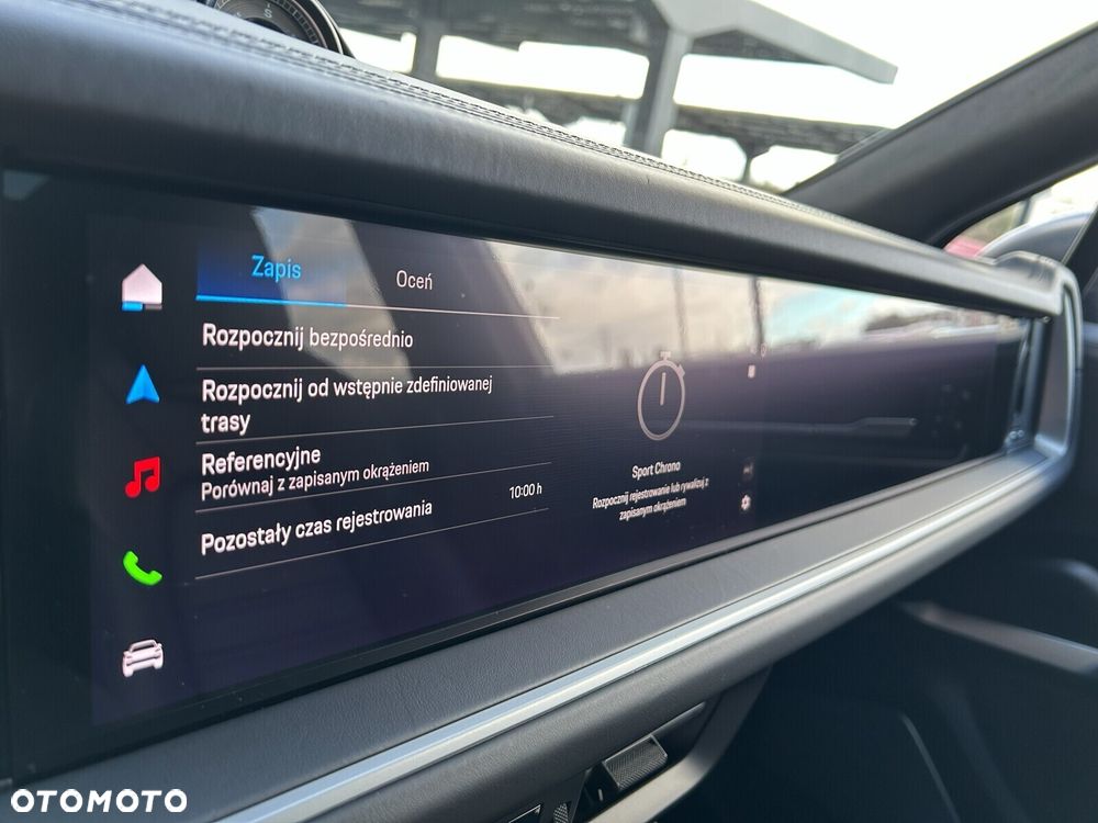 Porsche Cayenne Turbo E-Hybrid PHEV - 36