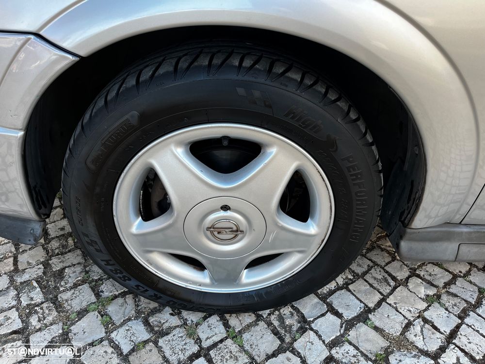 Opel Astra Caravan 1.4 Elegance - 15