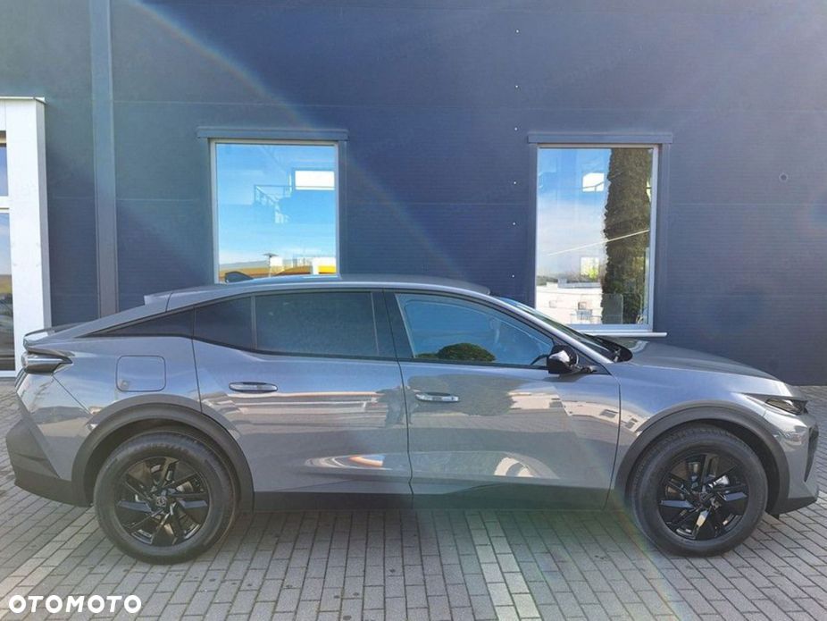 Peugeot 408 - 2