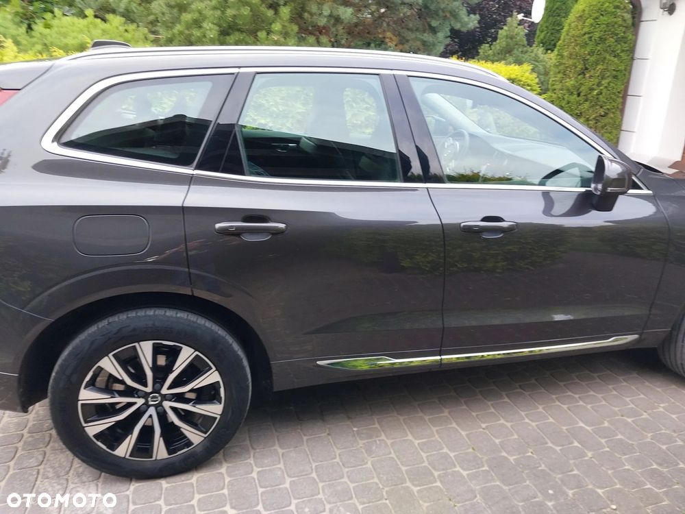 Volvo XC 60 B4 D AWD Plus Bright - 5
