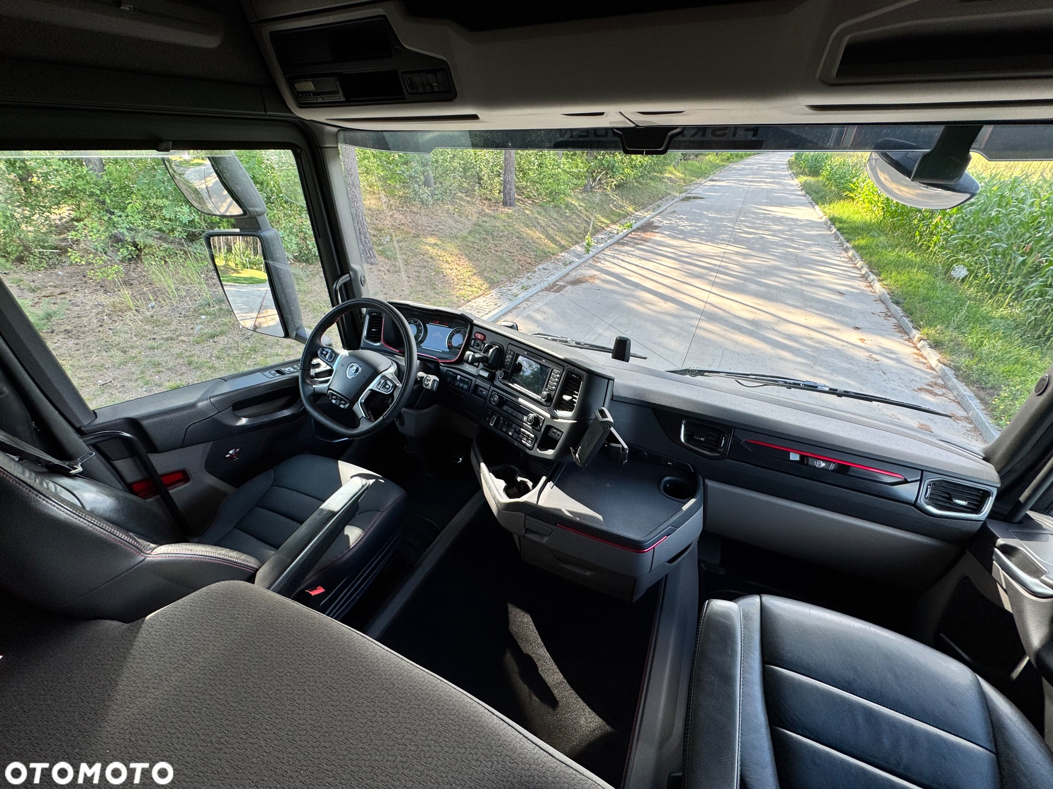 Scania R650 V8 NG DO DREWNA DO LASU - 10