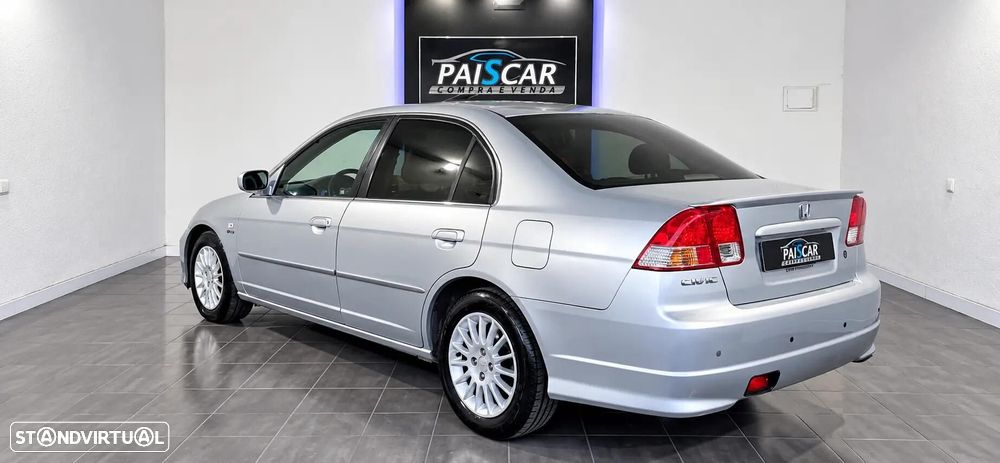 Honda Civic - 4