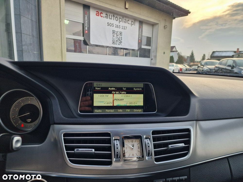 Mercedes-Benz Klasa E 200 7G-TRONIC Avantgarde - 26